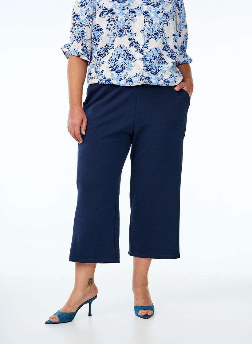 Loose trousers with 7/8 length, Blue, Model image number 2