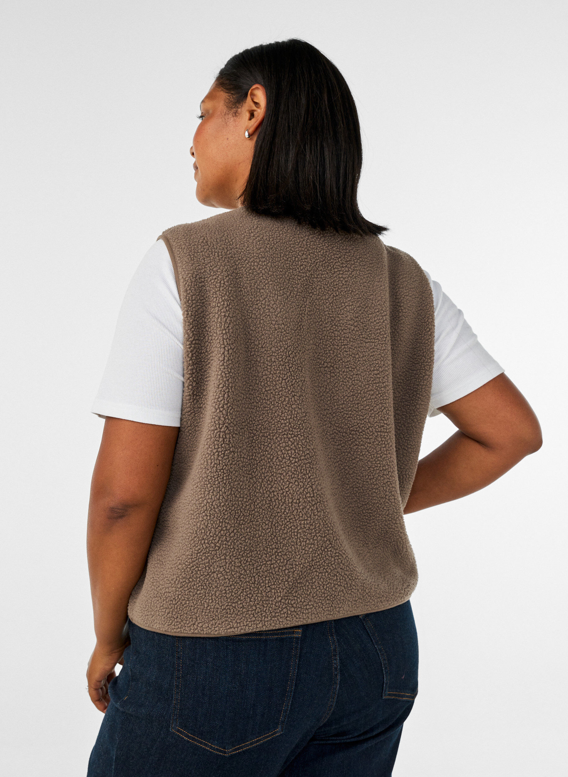ZizzifashionTeddy gilet with buttons and pockets, Brown, Model image number 2