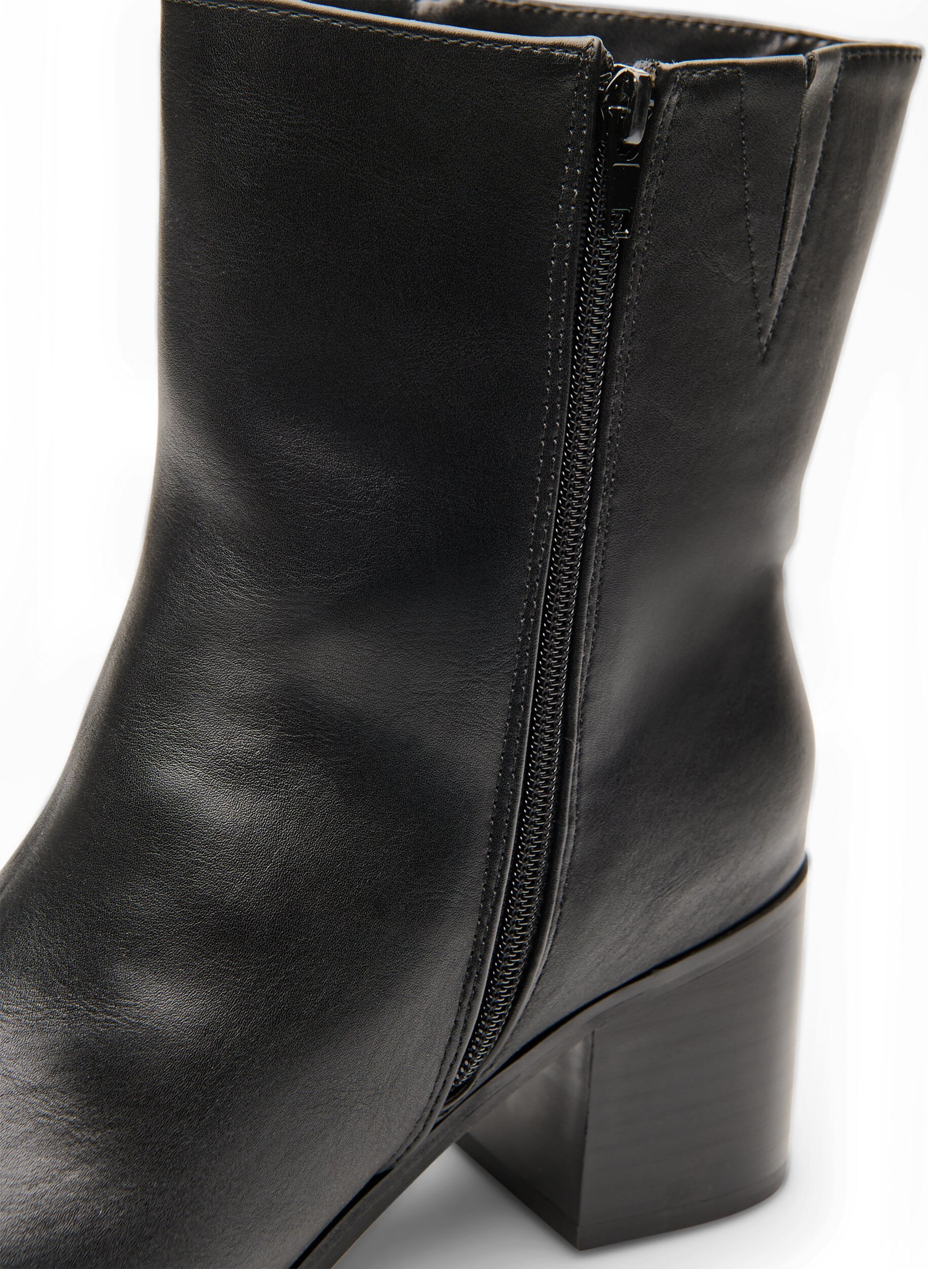 Zizzifashion Ankle boot with round toe and block heel, Black, Packshot image number 2