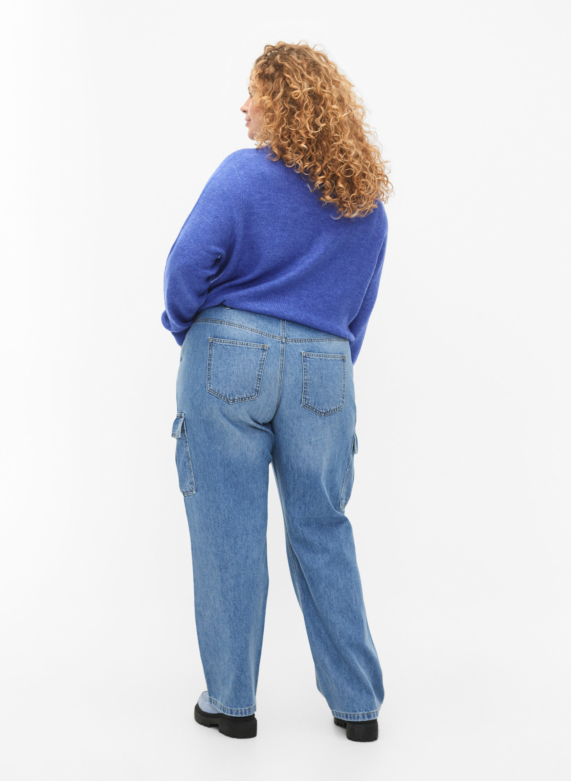 Zizzifashion Loose-fitting jeans with cargo pockets, Light blue, Model image number 1