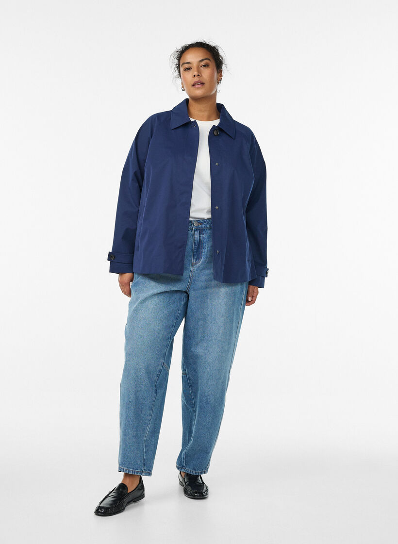 Short trench coat with collar and raglan sleeves, Blue, Model image number 1