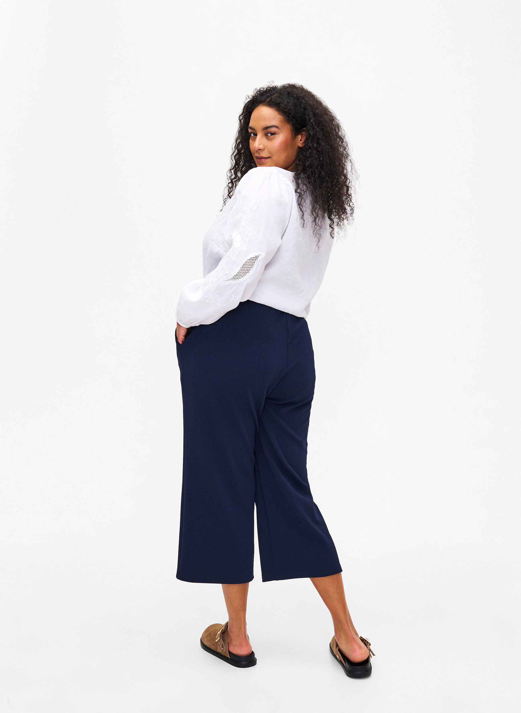 Zizzifashion Loose trousers with 7/8 length, Blue, Model image number 1