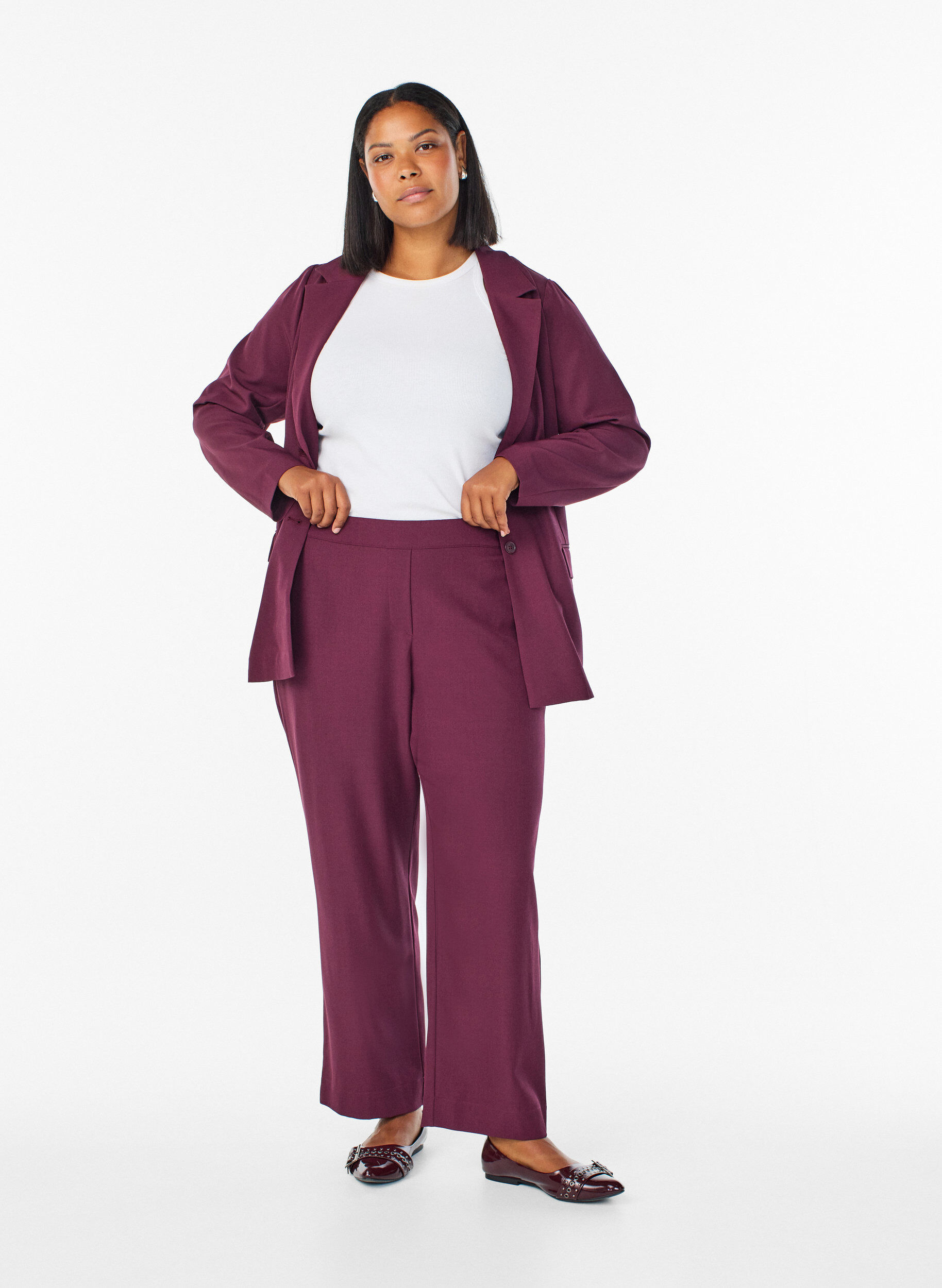 Loose trousers with pockets, Dark Bordeaux, Model