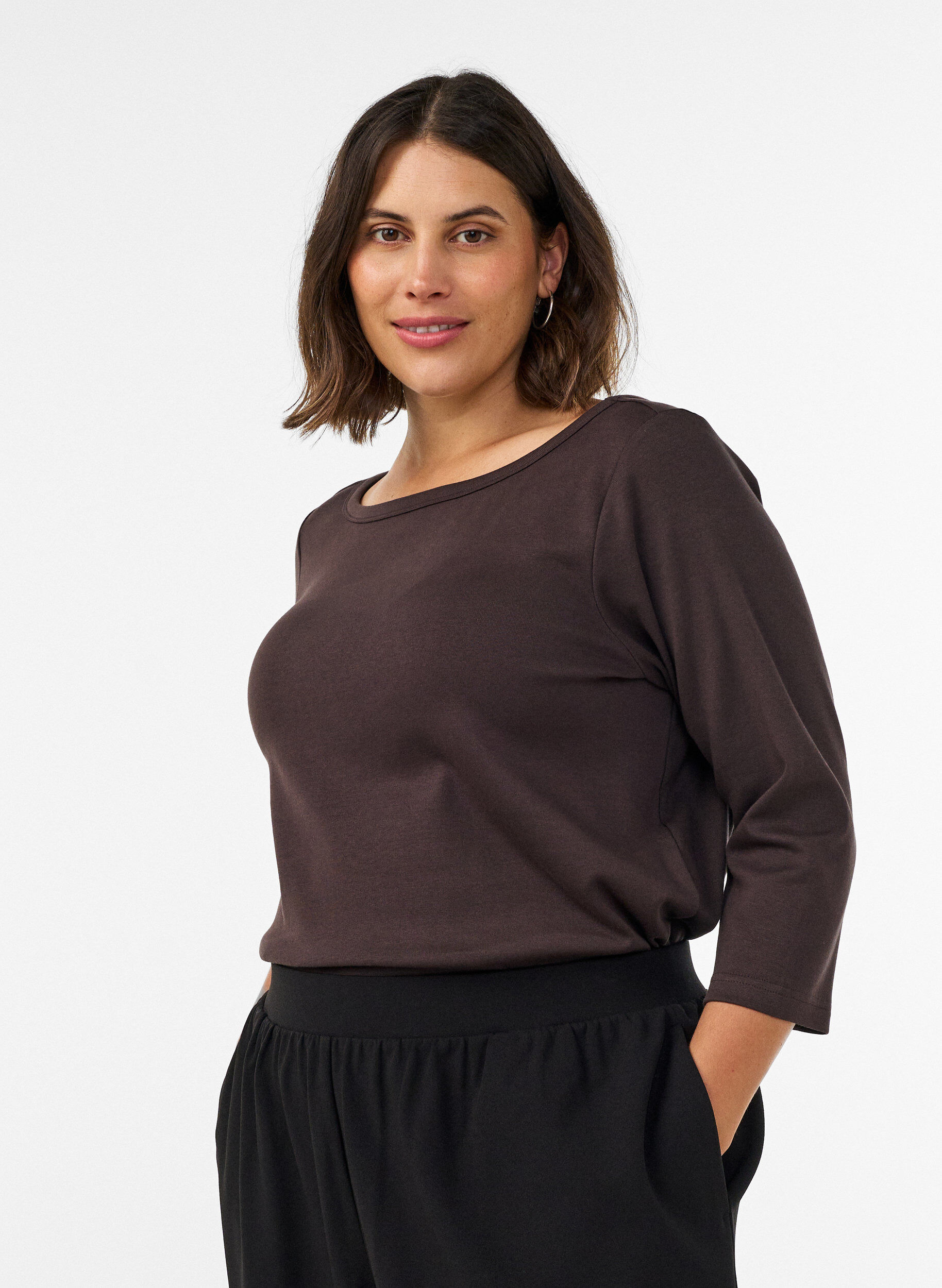ZizzifashionBasic T-shirt with boat neckline and 3/4 sleeves, Brown, Model image number 0