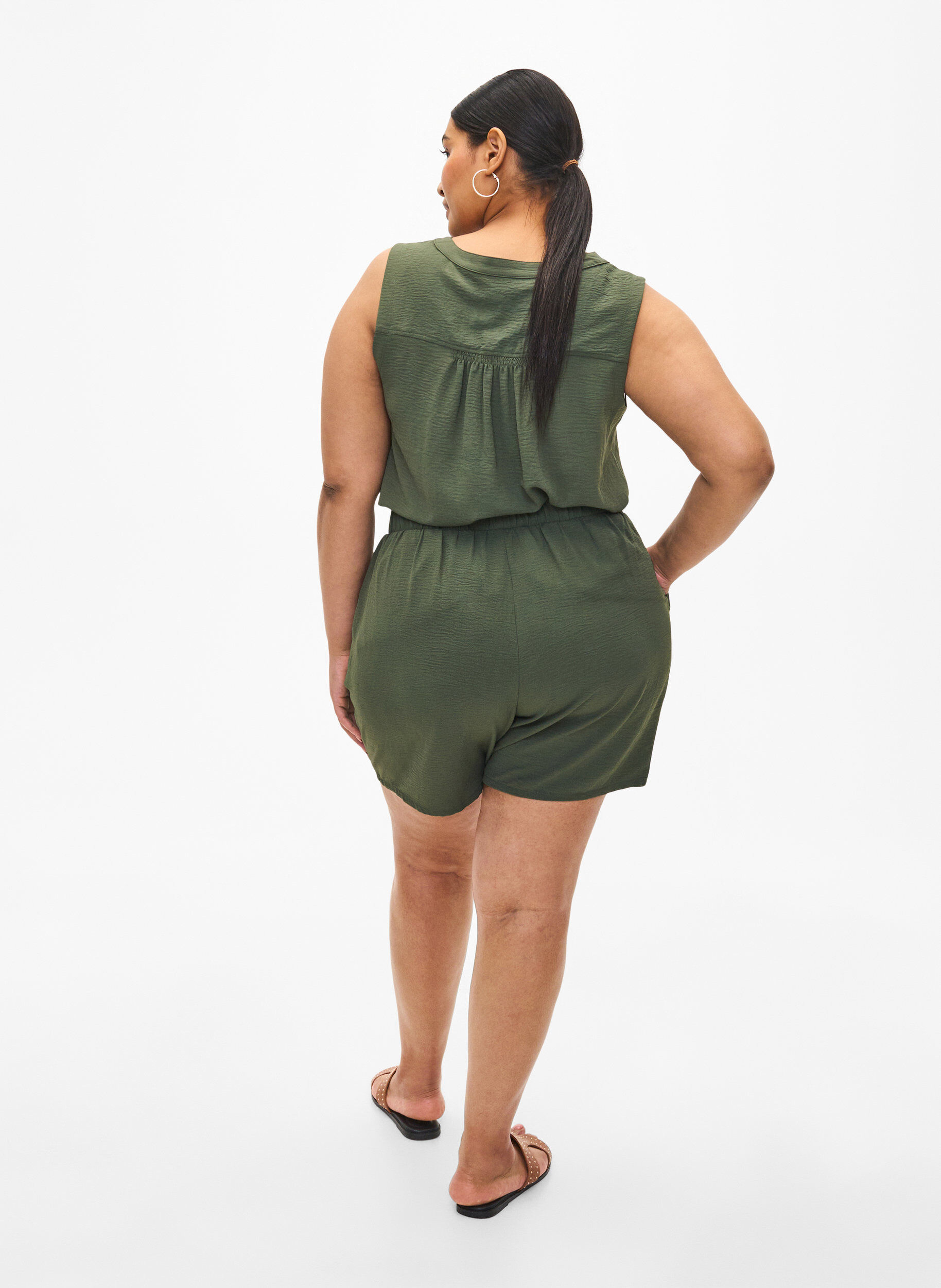 Zizzifashion Shorts with pockets and elastic waistband, Green, Model image number 2