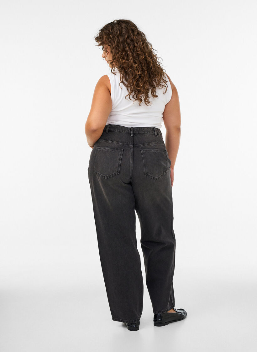 Kiana straight fit jeans with a high waist, Black, Model image number 1