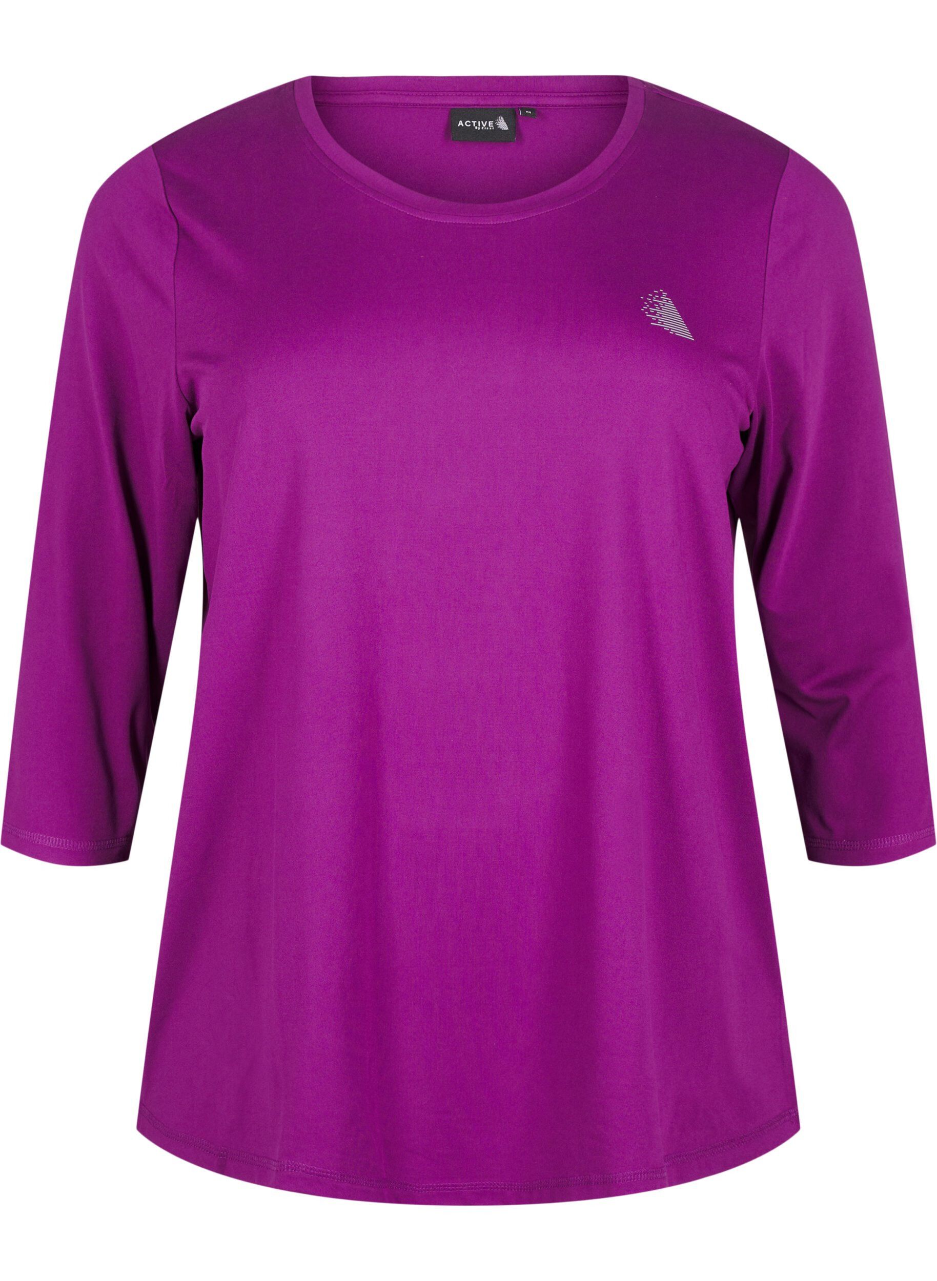 Workout top with 3/4 sleeves