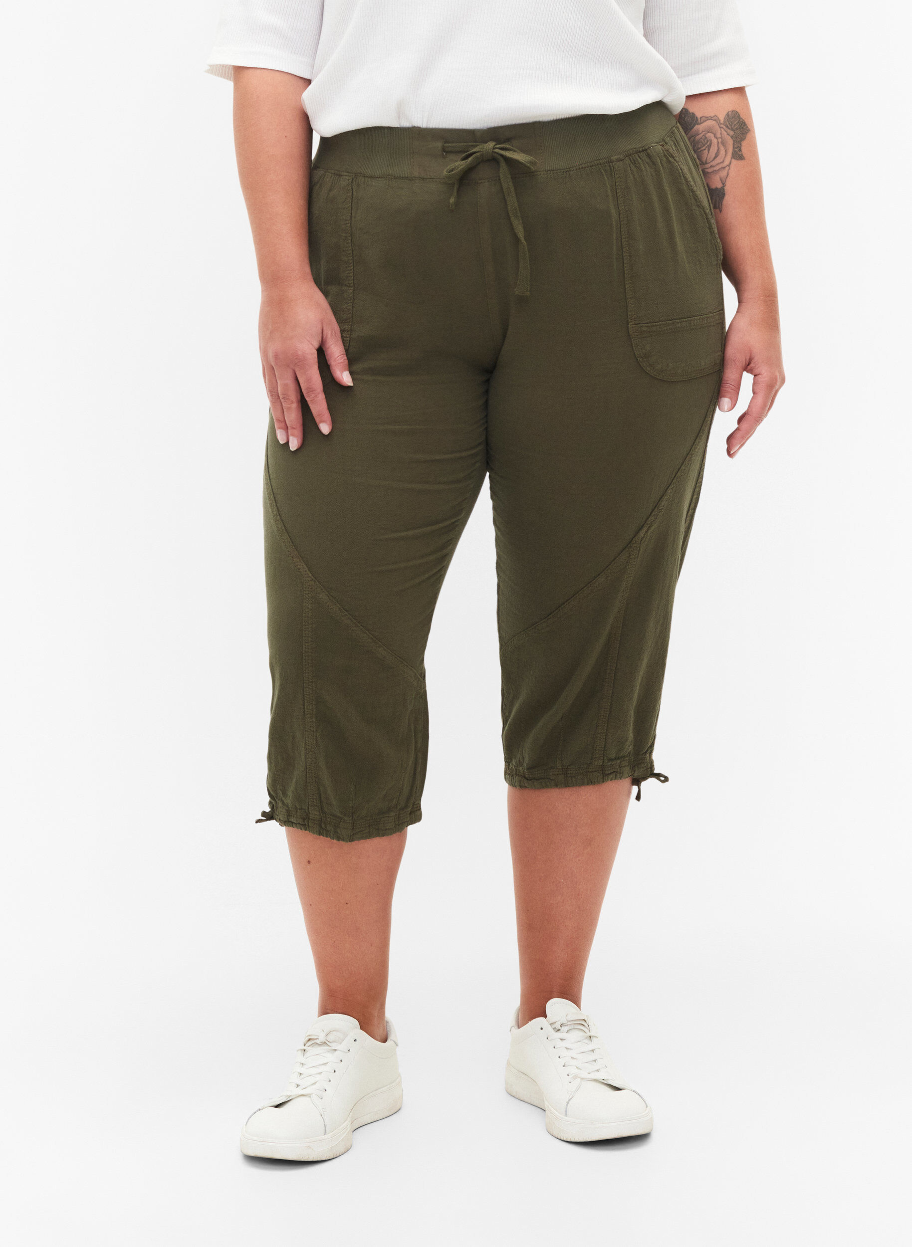 Zizzifashion Cotton Capri trousers, Green, Model image number 2