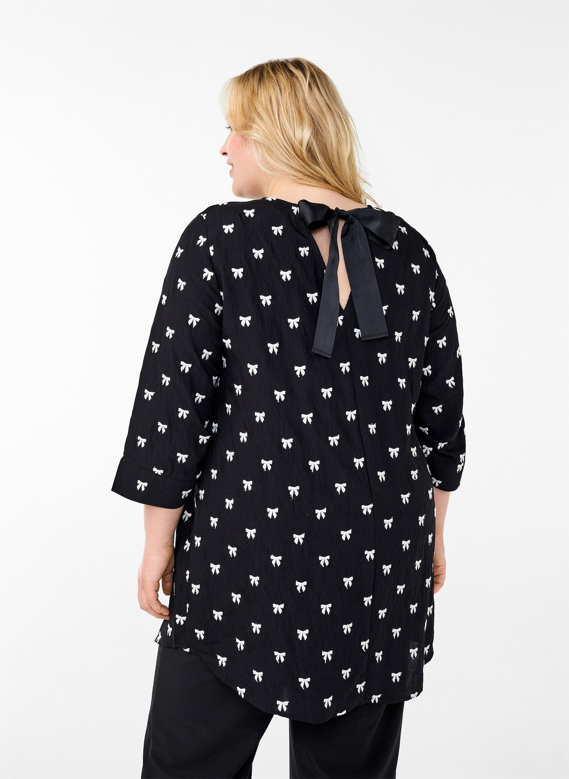 Zizzifashion Tunic with bows and 3/4 sleeves, Black, Model image number 2