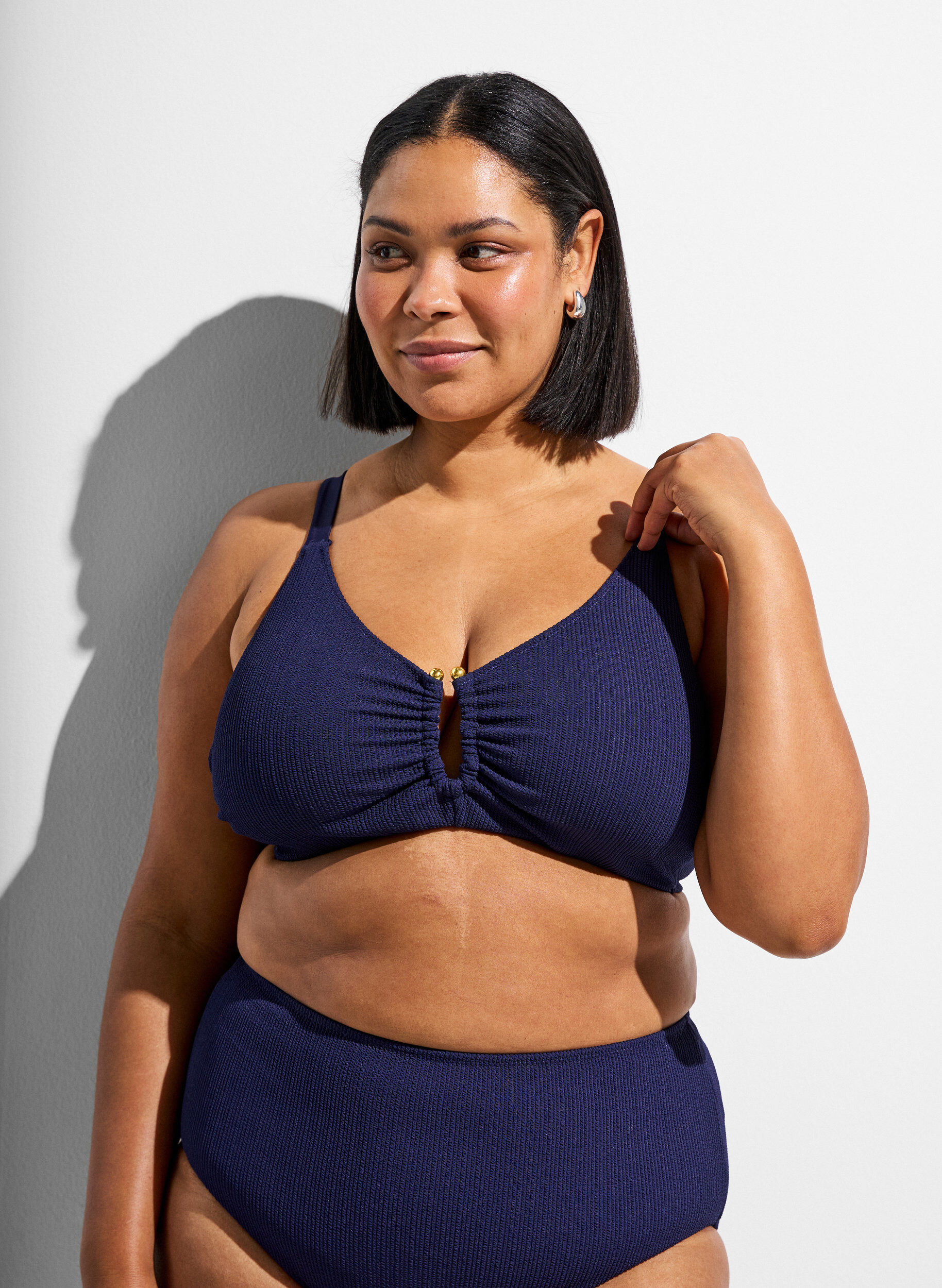 Textured bikini top with gold detail, Blue, Model