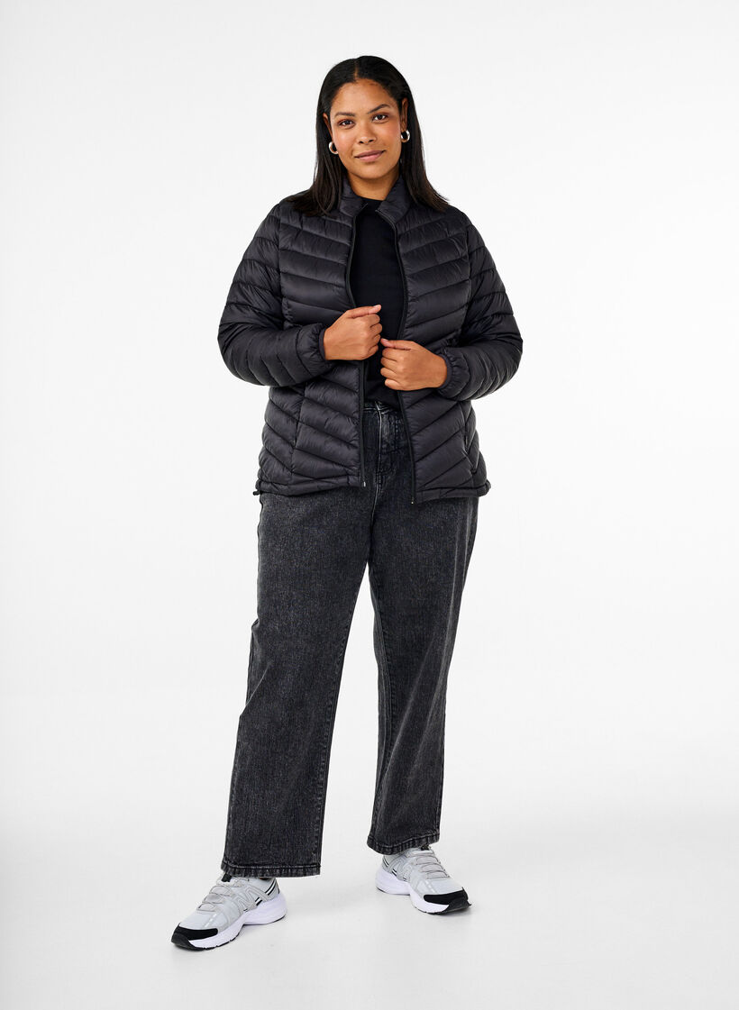 Lightweight jacket with pockets, Black, Model