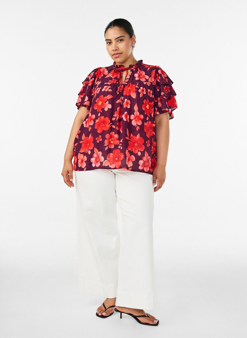 Floral viscose blouse with ruffle sleeves, Purple, Model image number 1