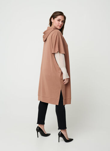 Short-sleeved sweater dress with a hood, Raw Umber, Model image number 1