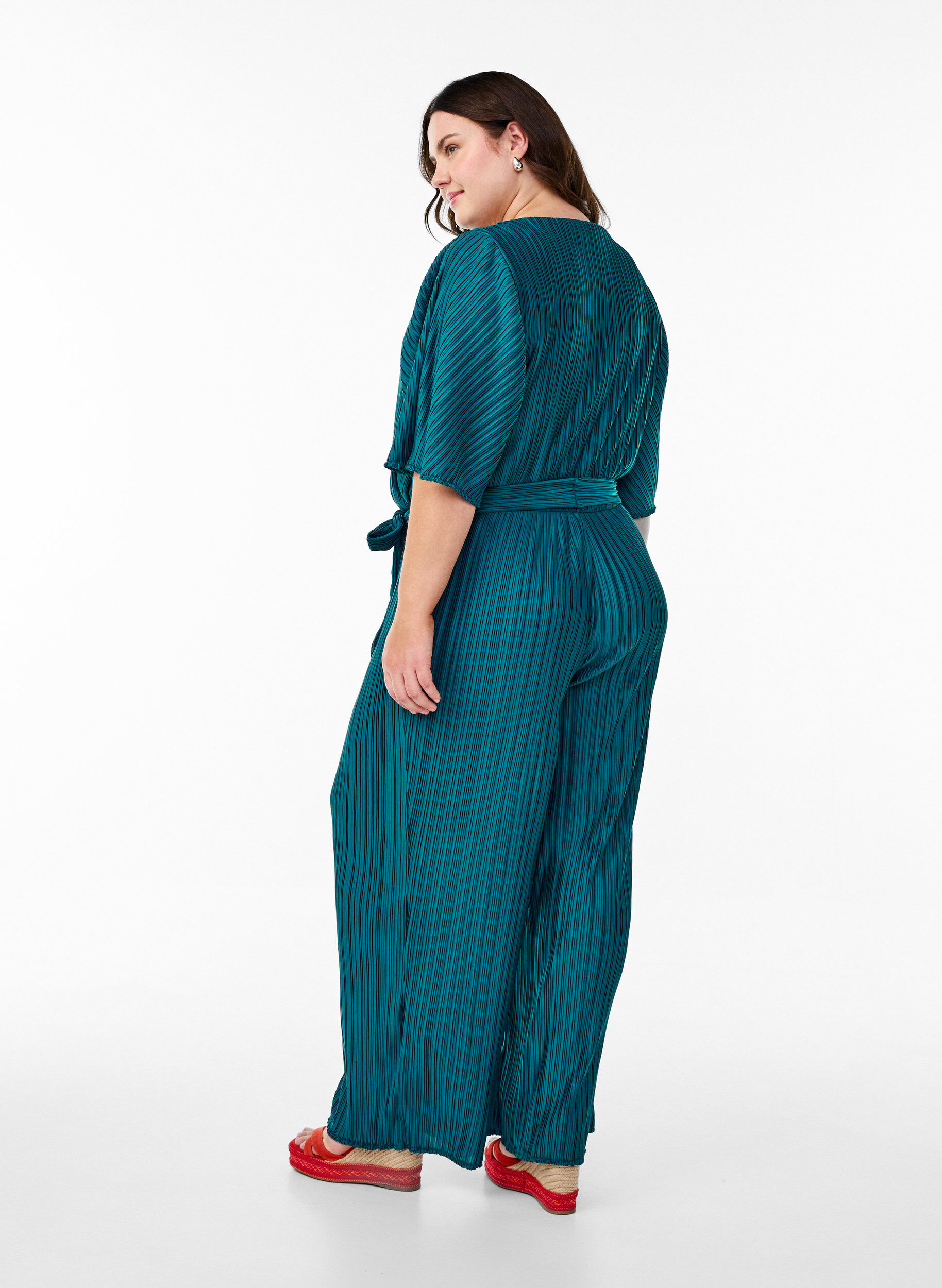 Zizzifashion Pleated jumpsuit with tie and wide sleeves, Blue, Model image number 1
