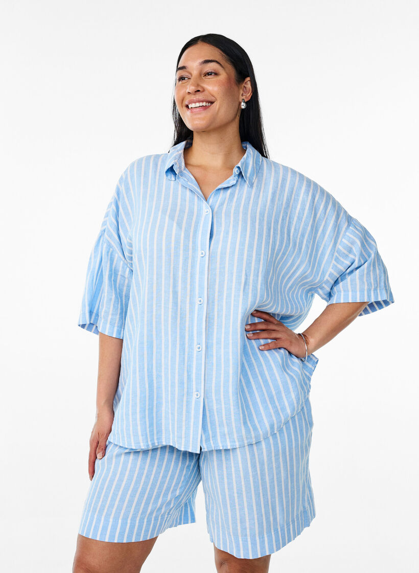 Striped shirt in linen and viscose, Light Blue, Model image number 0