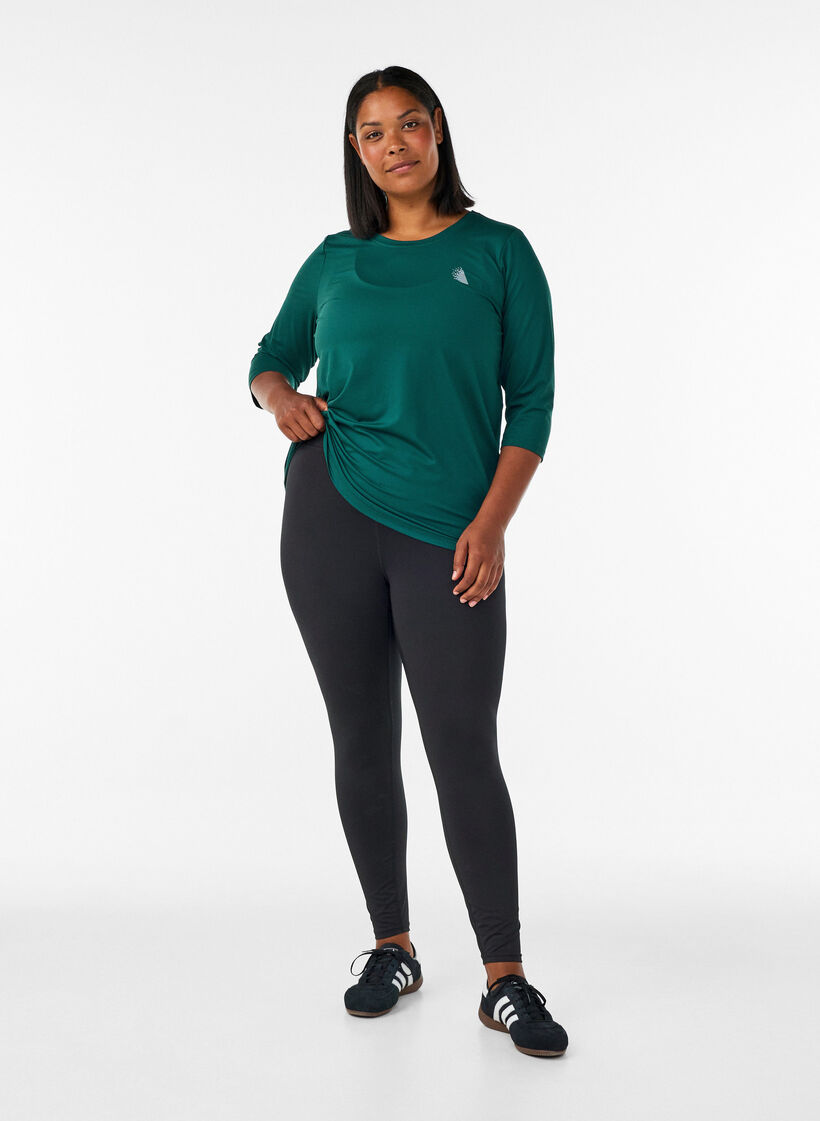 Sports top with 3/4 sleeves, Green, Model image number 1