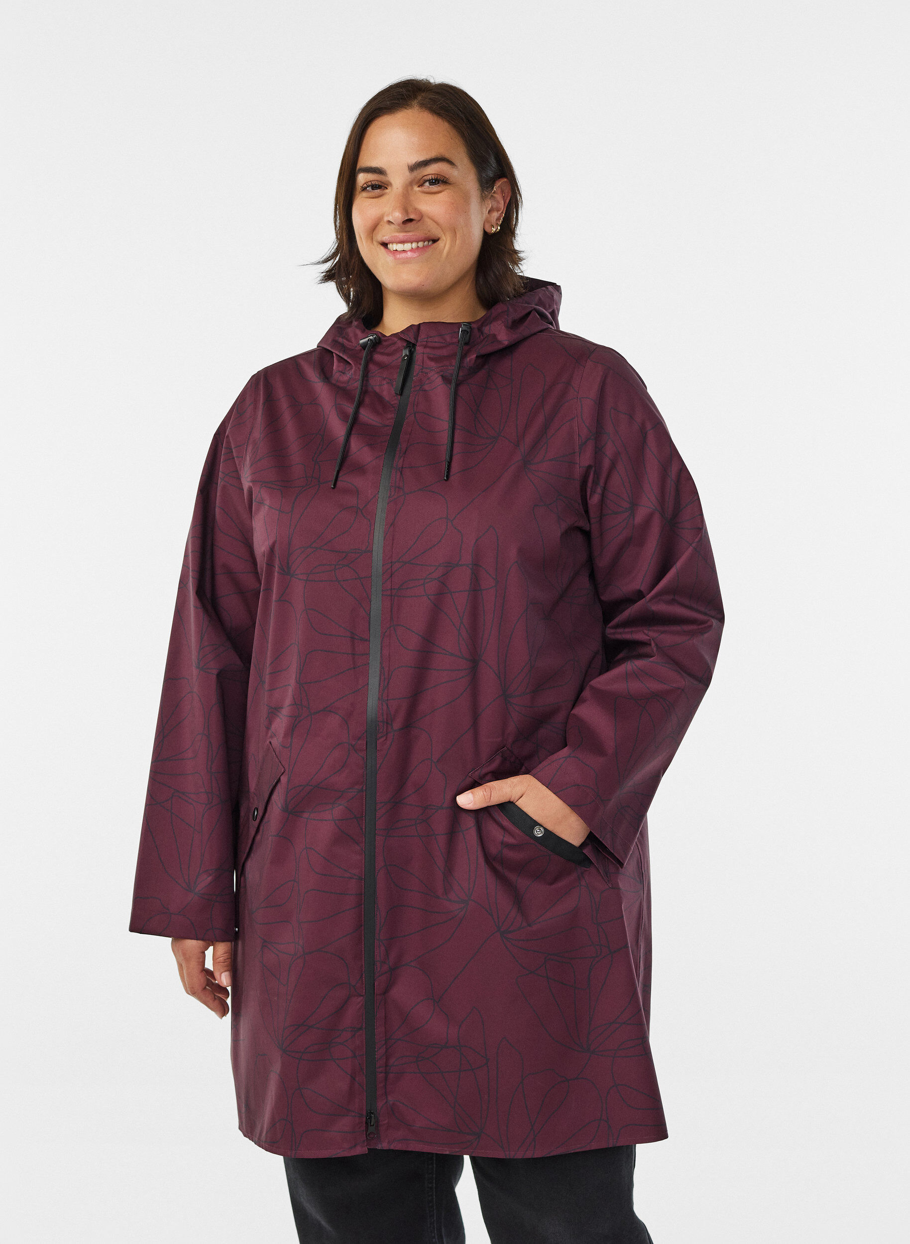 Patterned raincoat, Dark Bordeaux, Model