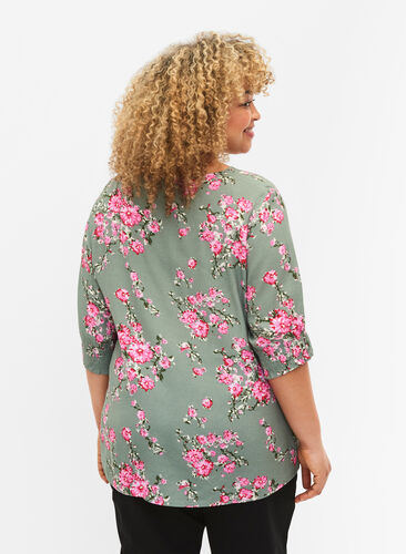 Viscose blouse with buttons, Spray Green Flower, Model image number 1