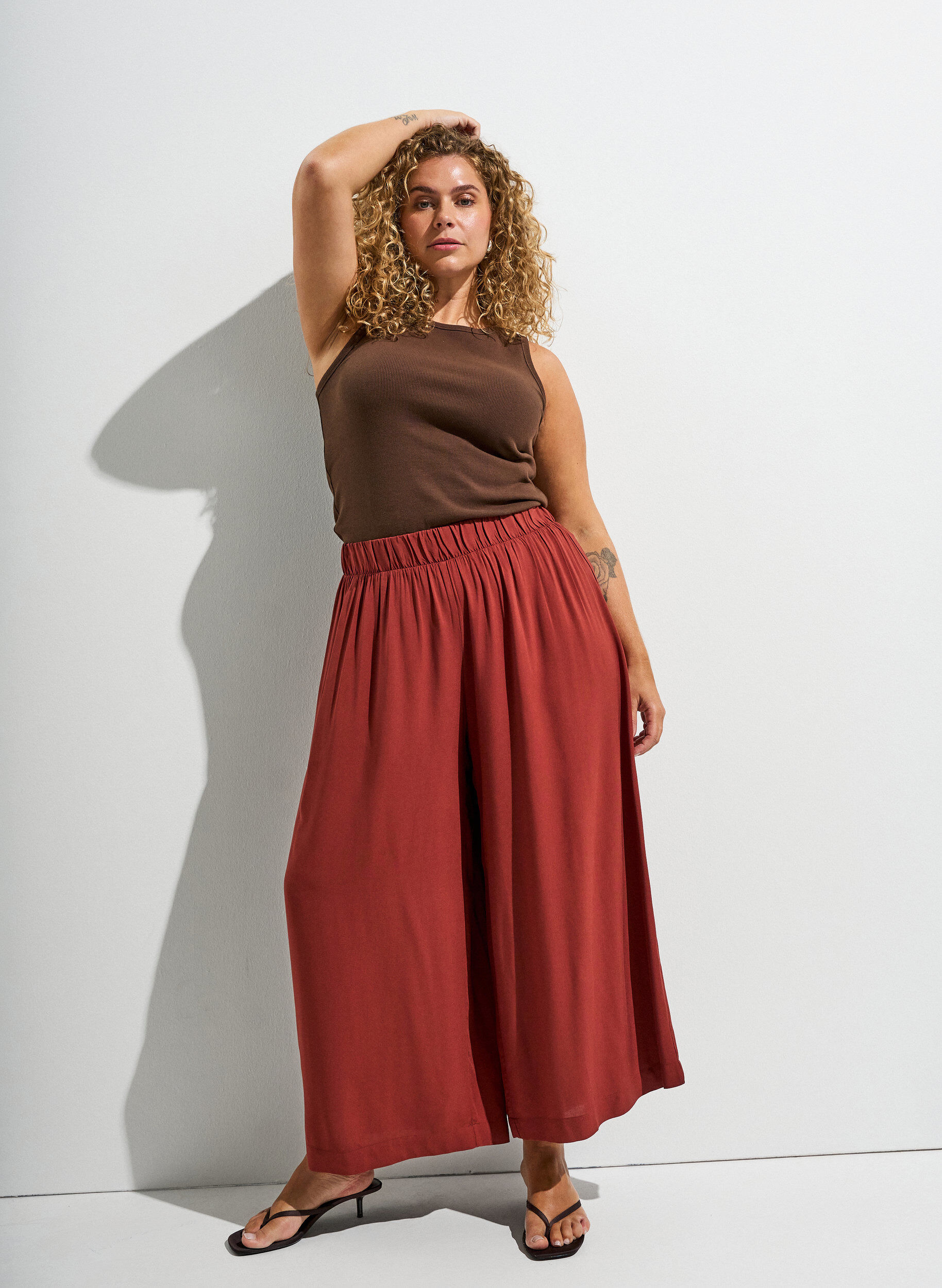 Zizzifashion Culottes in viscose with a high waist and wide legs, Red, Image image number 0