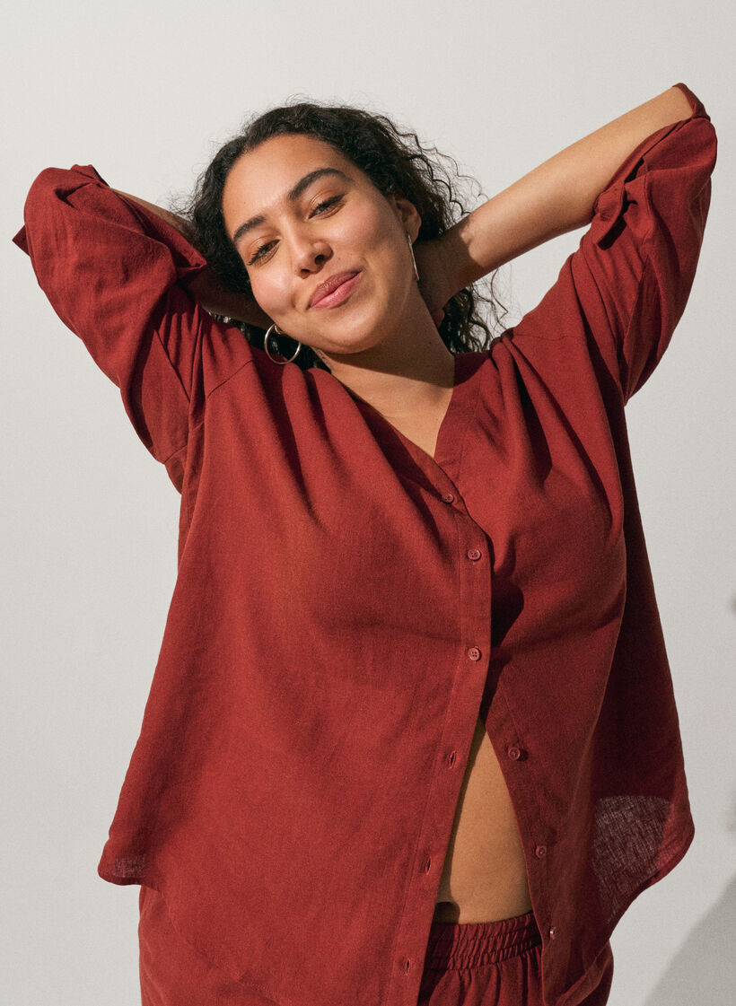 Blouse in linen and viscose with V-neck, Red, Image image number 0