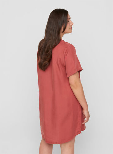 Short-sleeved dress with v-neck, Marsala, Model image number 1