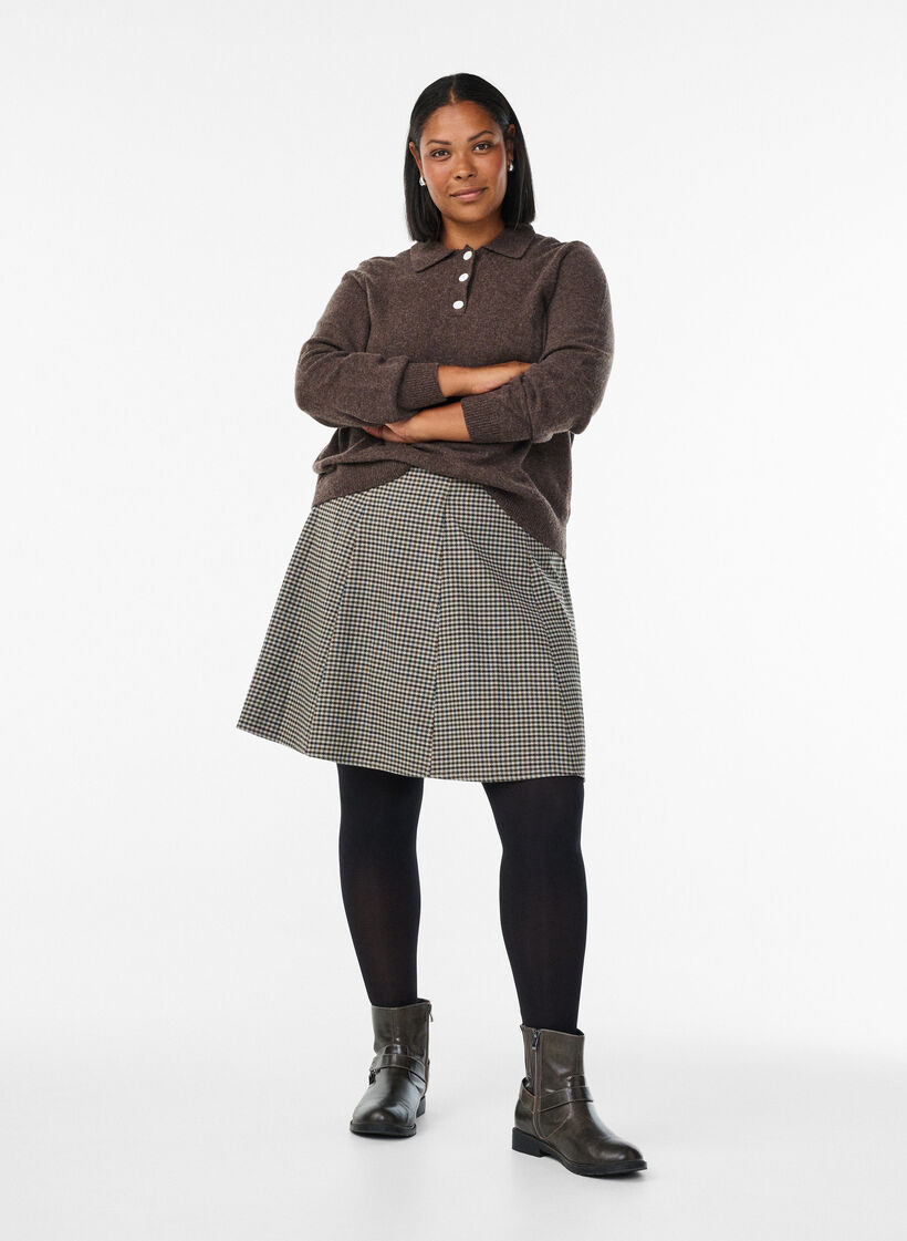 Short A-line skirt, Brown, Model image number 1