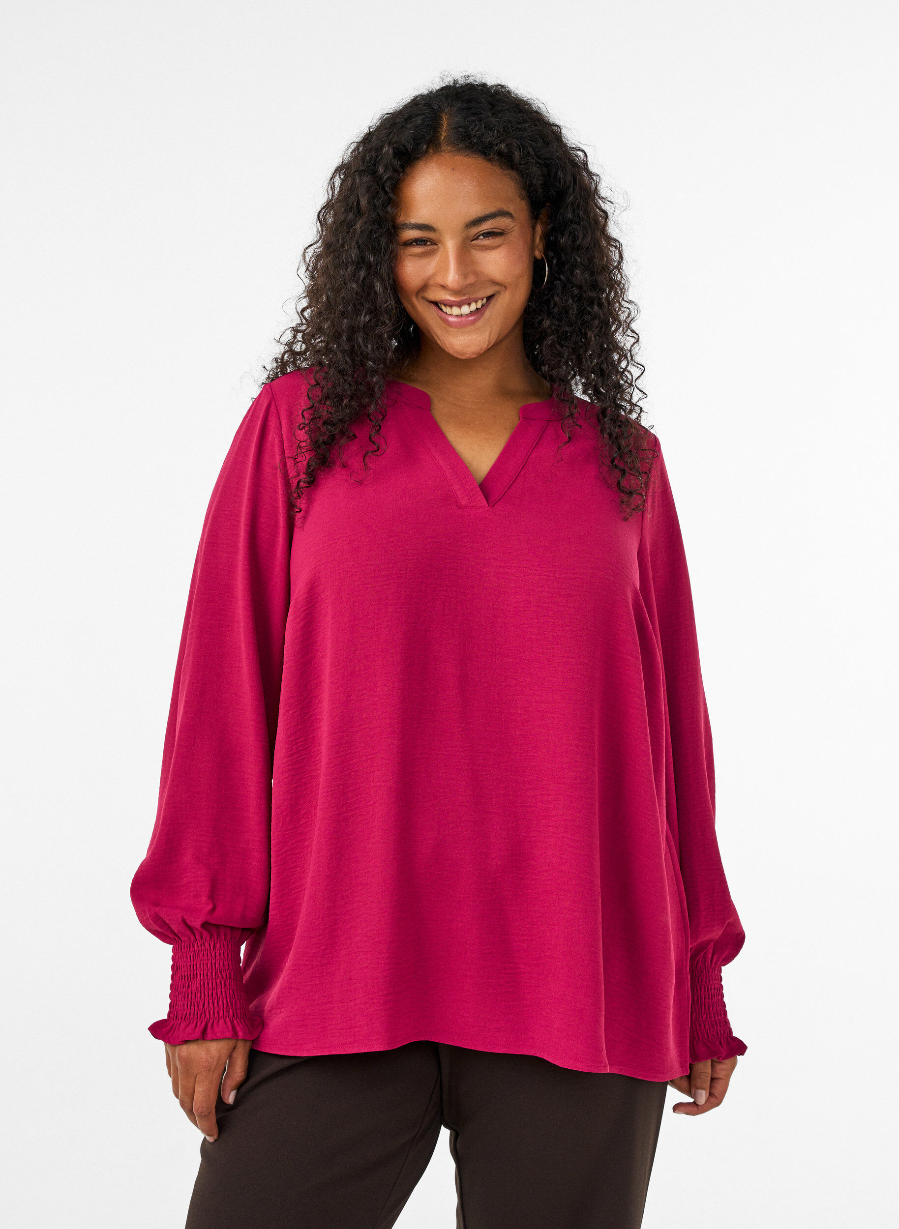 ZizzifashionBlouse with smock cuffs and V-neck, Red, Model image number 0