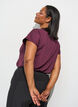 Solid-coloured training T-shirt, Red, Model image number 2