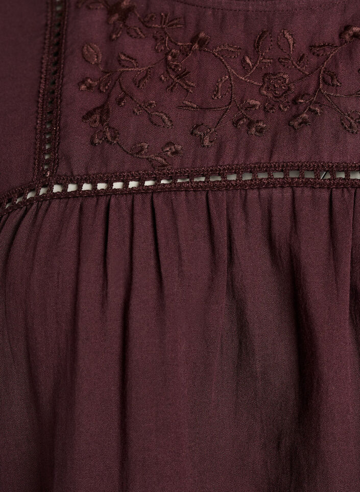 Blouse with embroidery and eyelet embroidery trim, Dark Bordeaux, Packshot image number 2
