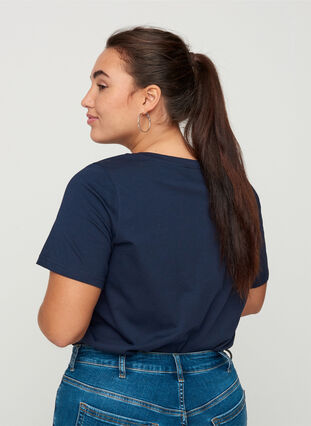 Short-sleeved t-shirt with print, Navy Blazer/Rock, Model image number 1