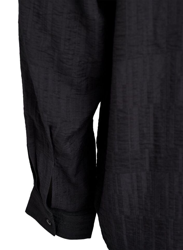 Loose shirt with texture and a V-neck, Black, Packshot image number 3