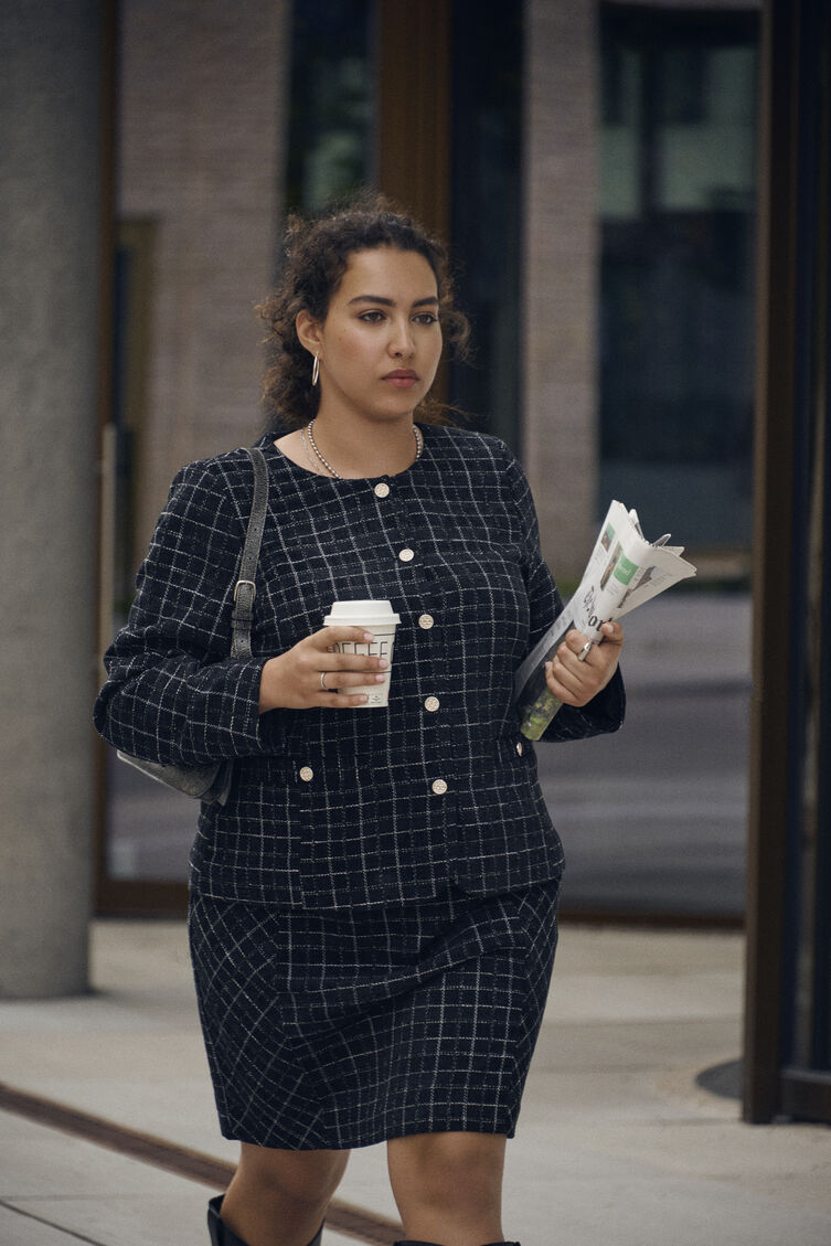 Matching sets, , Model