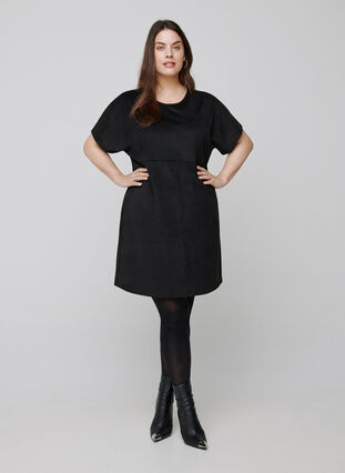 Long shirt with a round neck, Black, Model image number 2
