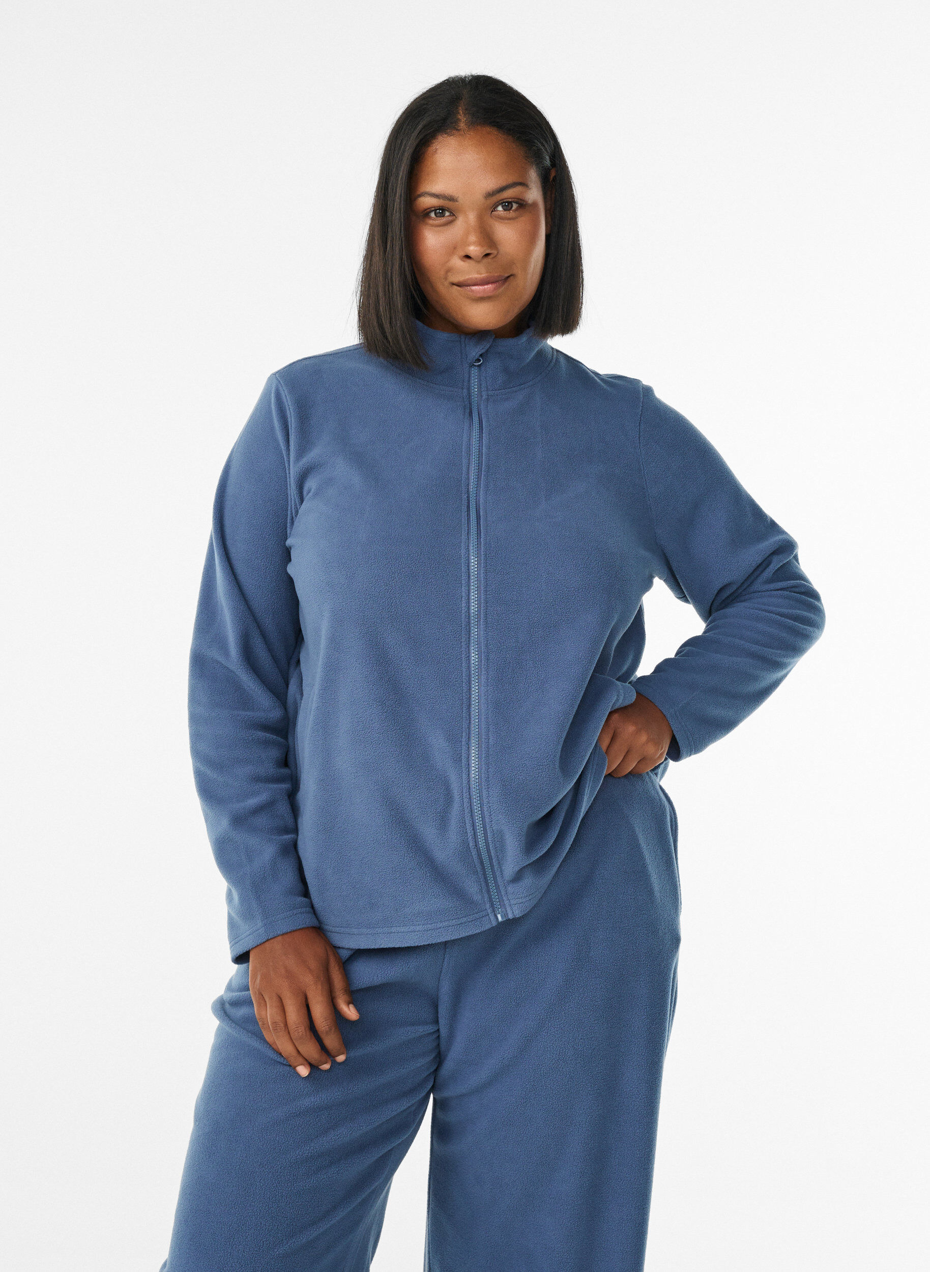 Fleece top with zipper and high collar, Blue, Model