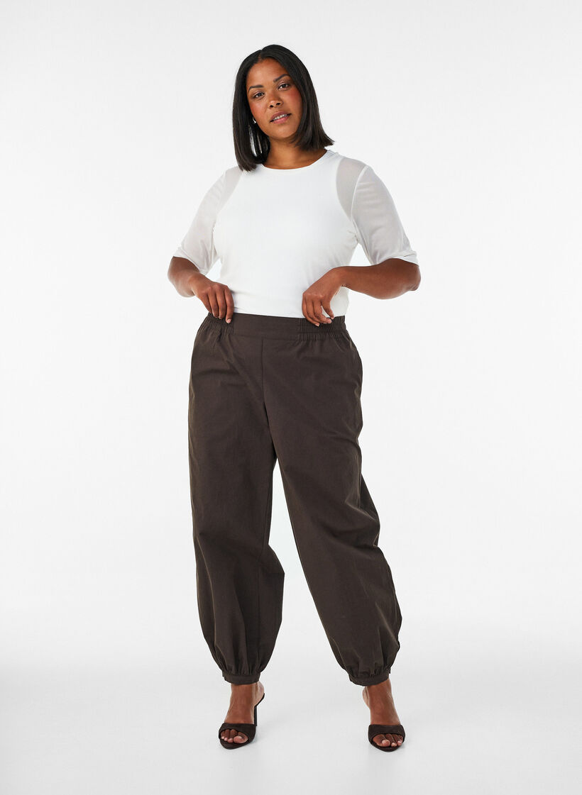 Mesh top with short sleeves and round neck, Vanilla, Model image number 1