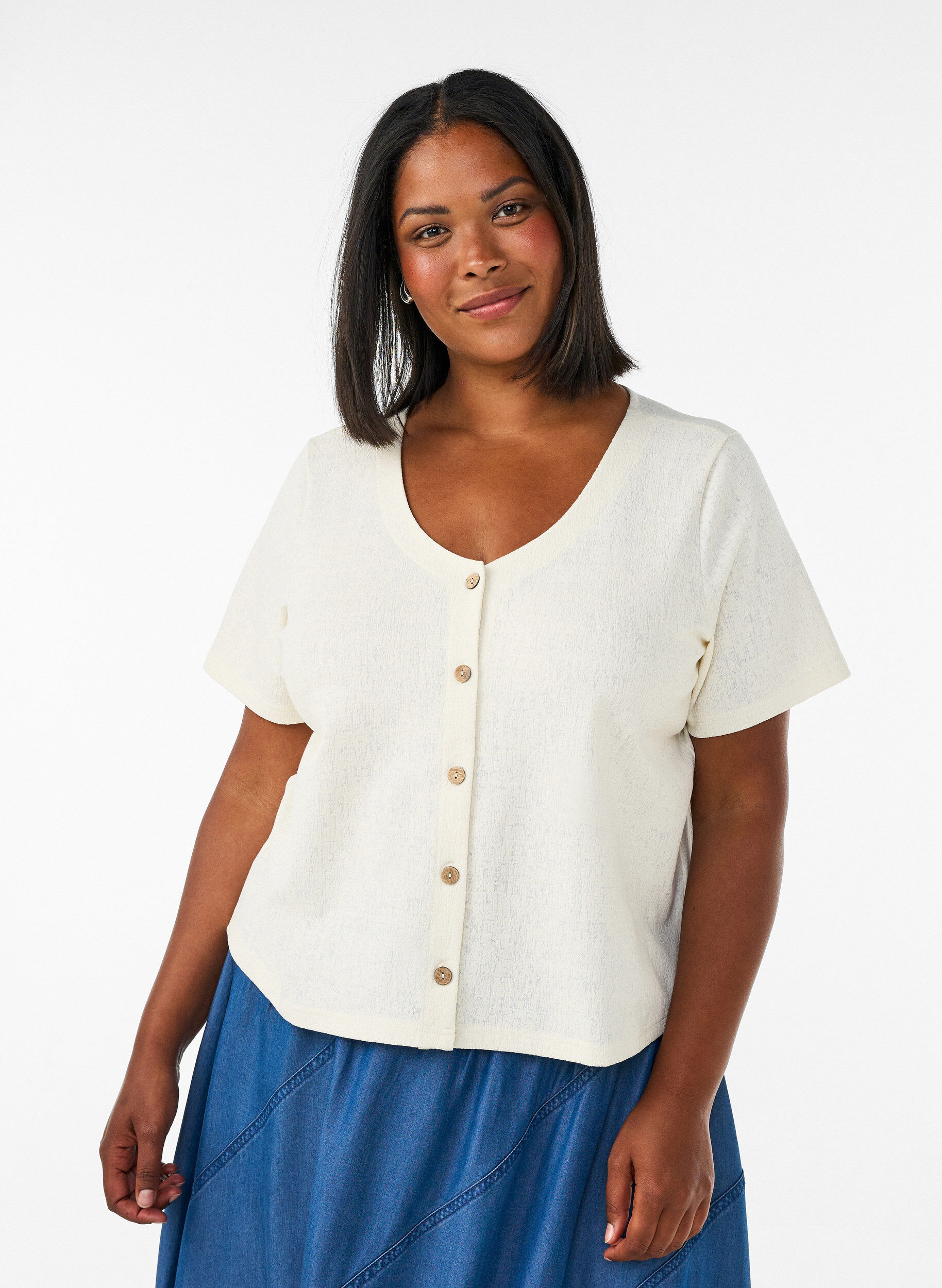 Zizzifashion Textured cotton blouse with button fastening, Vanilla, Model image number 0
