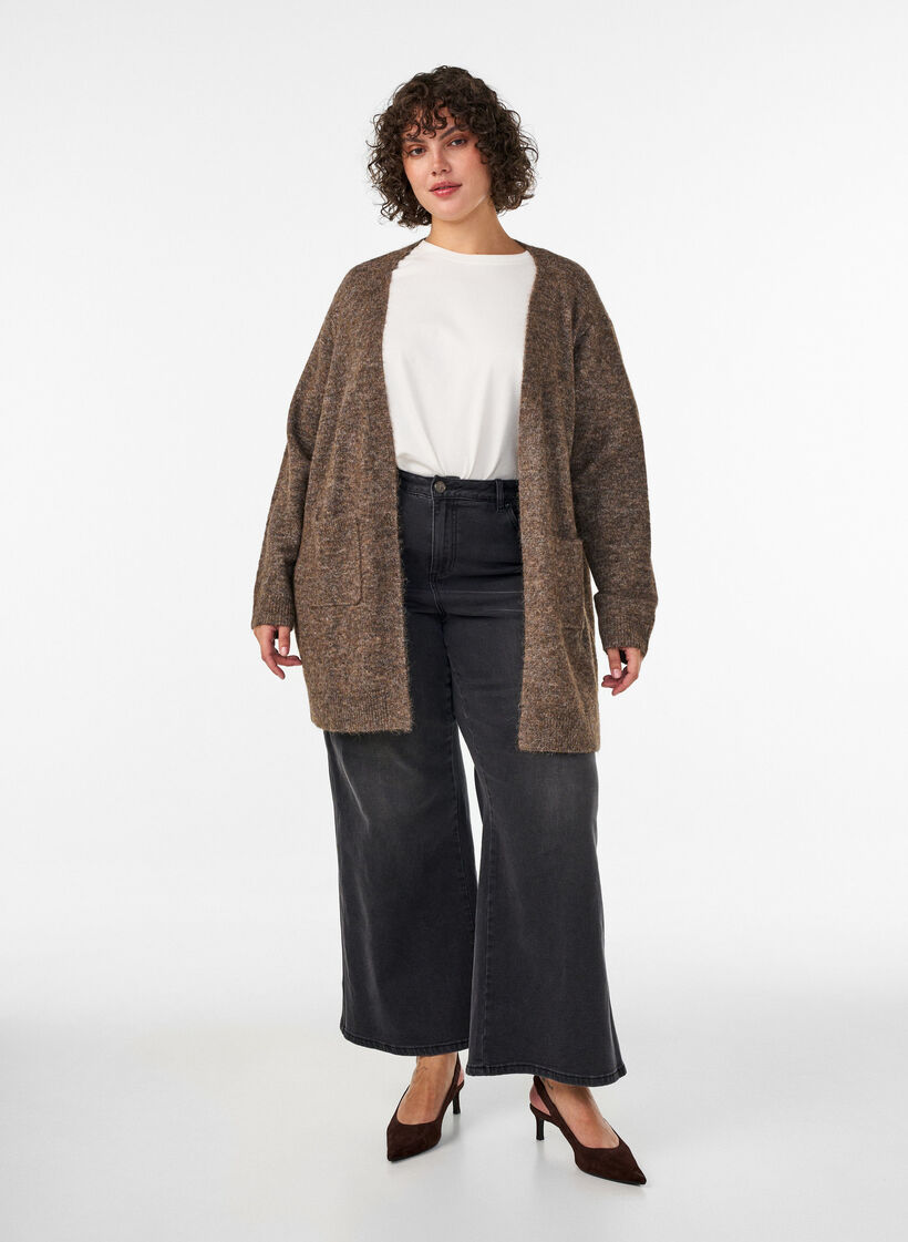 Long cardigan with pockets, Brown, Model image number 1