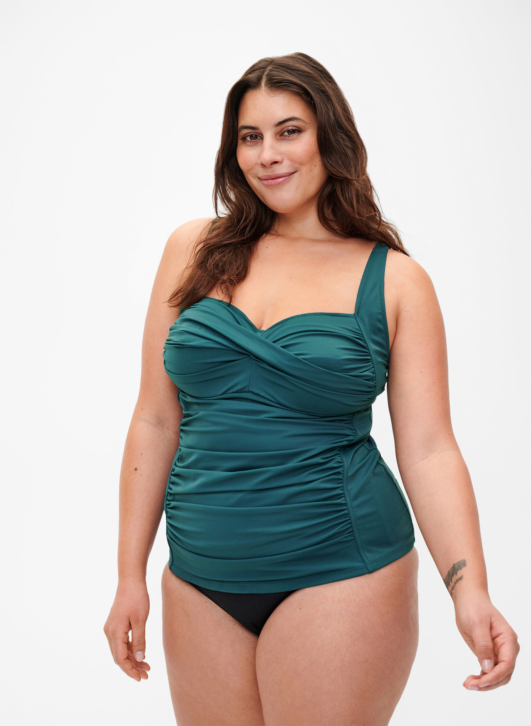 Draped tankini, Green, Model