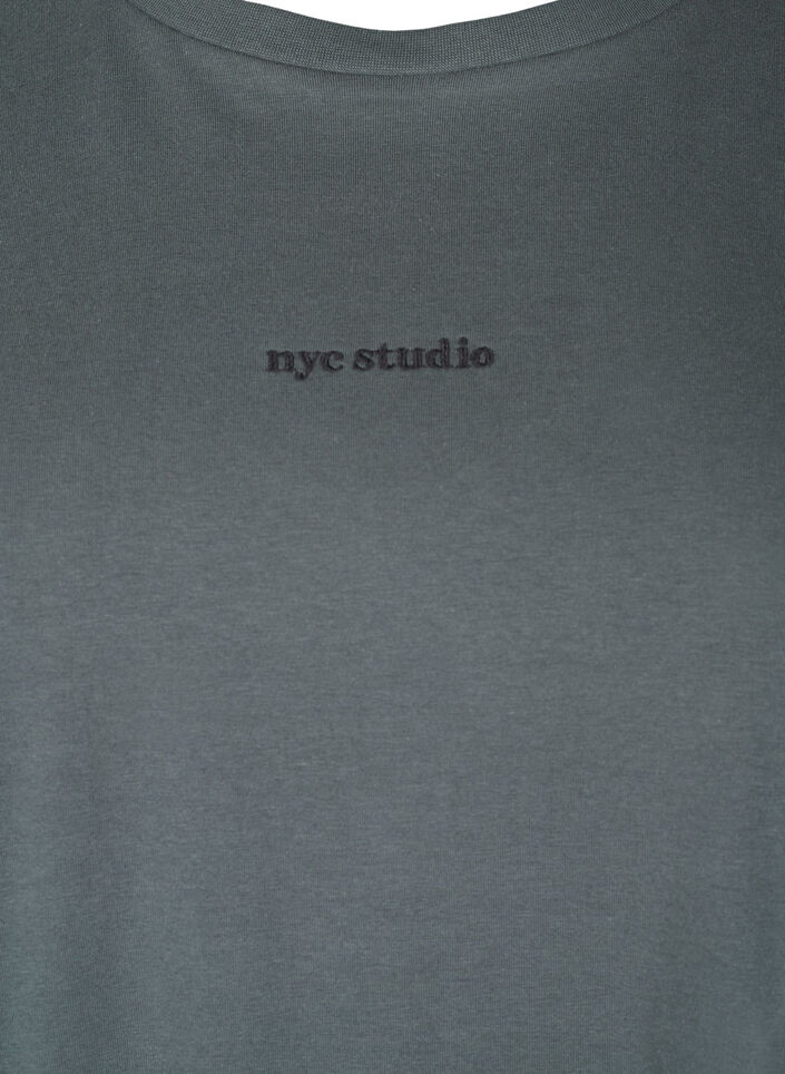 Sporty T-shirt in organic cotton, , Packshot image number 2