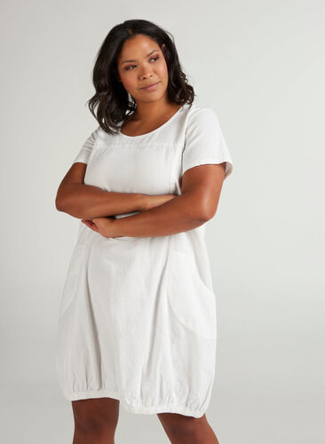Dress with pockets, Bright White, Model image number 0