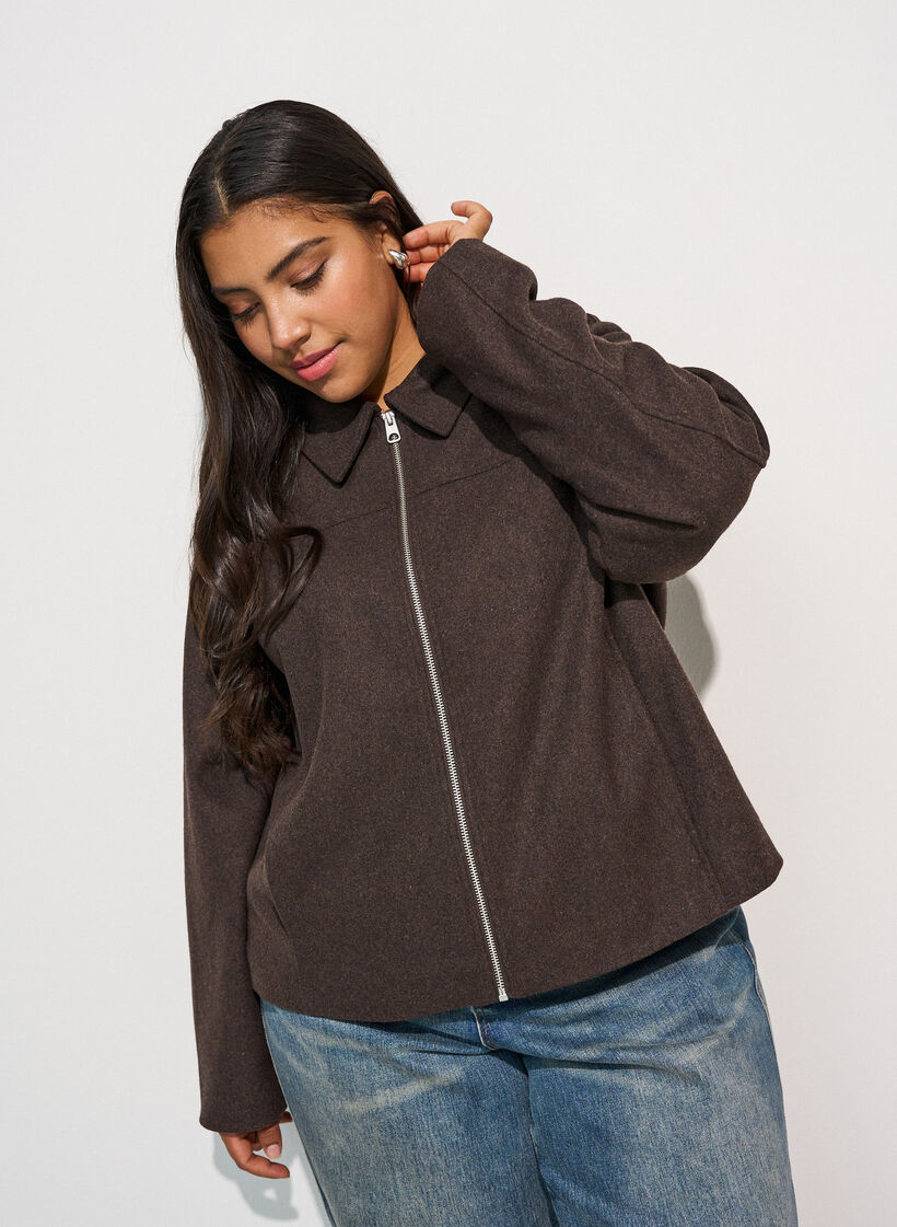 Short jacket with shirt collar and zip, Brown, Model image number 3