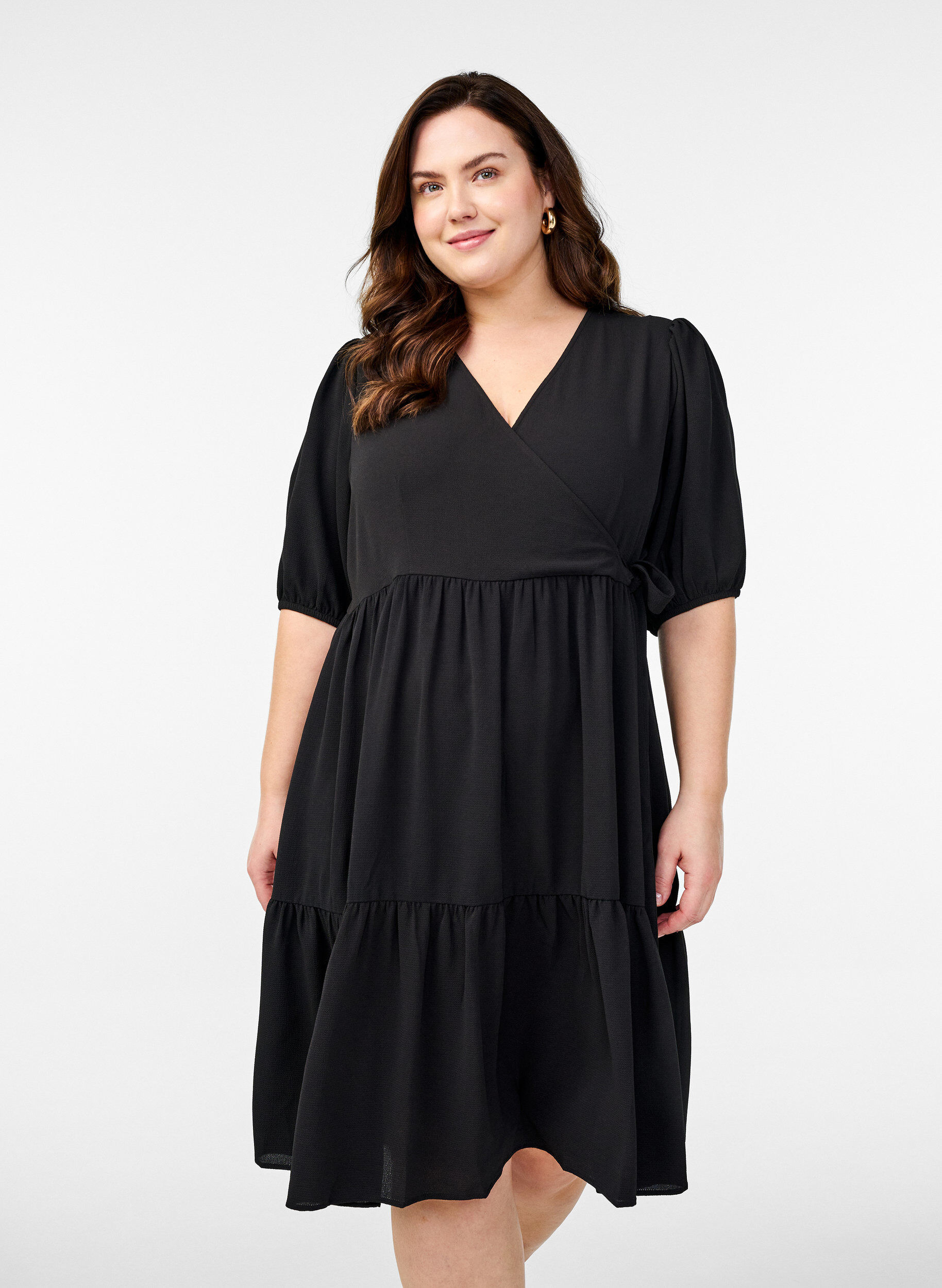 Zizzifashion Wrap dress with short sleeves, Black, Model image number 0