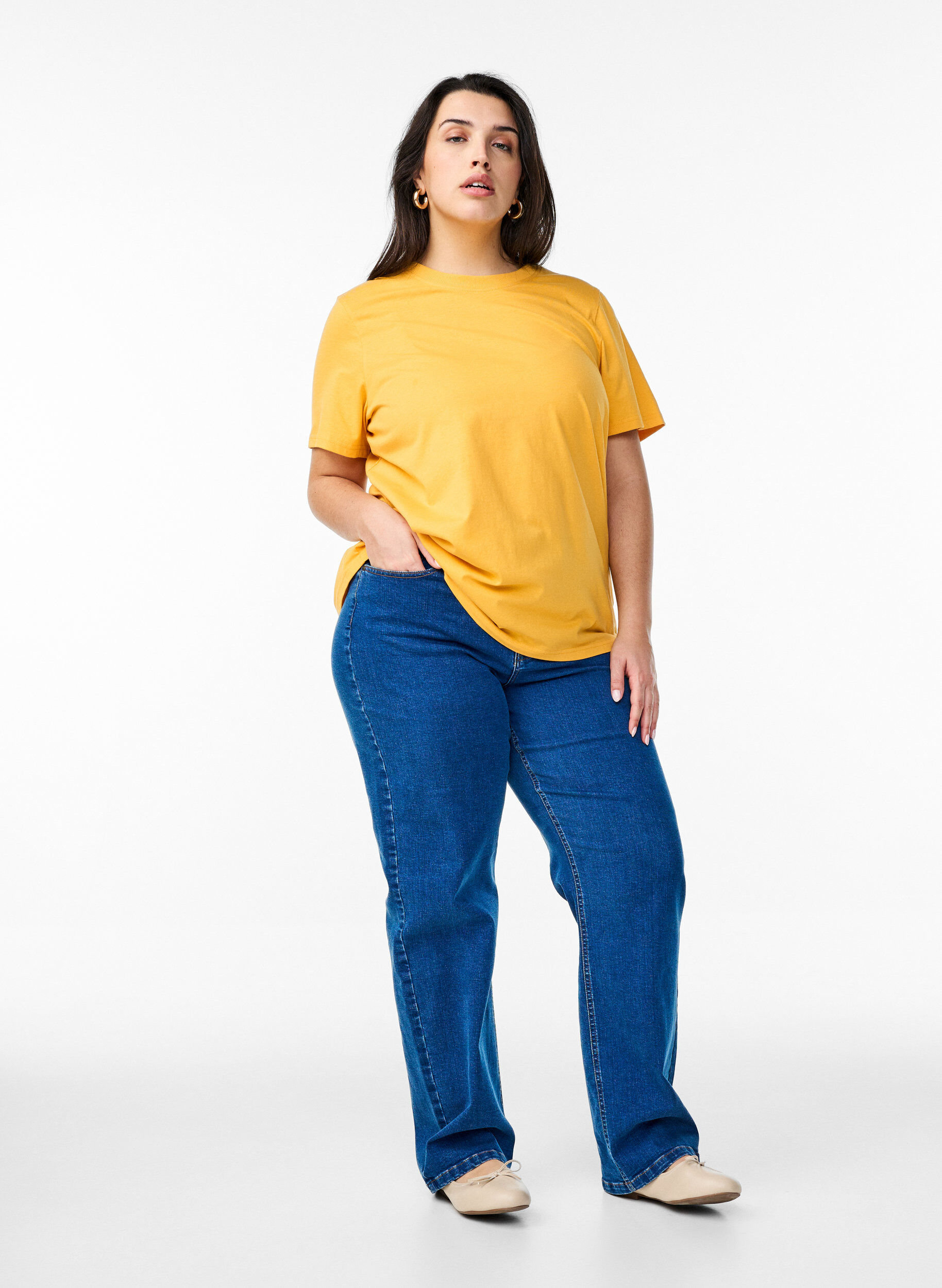 ZizzifashionBasic cotton T-shirt with round neck, Yellow, Model image number 1