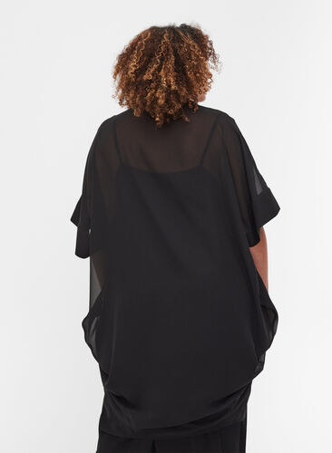 Kimono with 3/4-length sleeves and beading, Black, Model image number 1