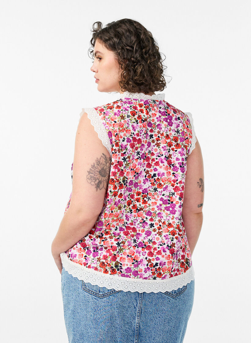 Sleeveless cotton blouse with floral print and broderie anglaise, Pink, Model image number 2