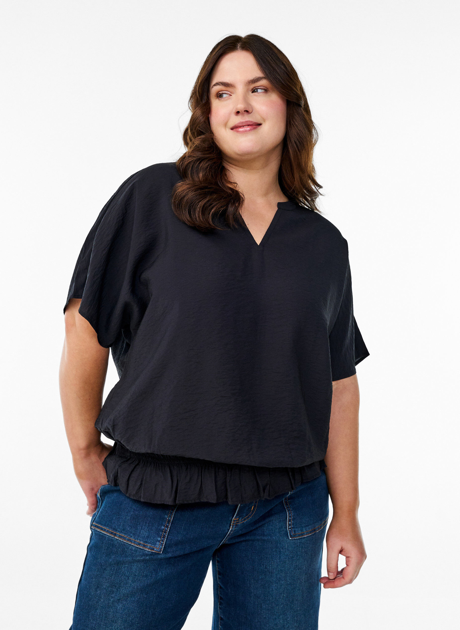 Zizzifashion Blouse with short sleeves and a ruffled hem, Black, Model image number 0