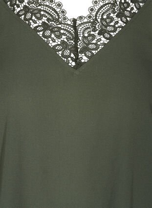 Solid-coloured 3/4 sleeve blouse with lace, Thyme, Packshot image number 2