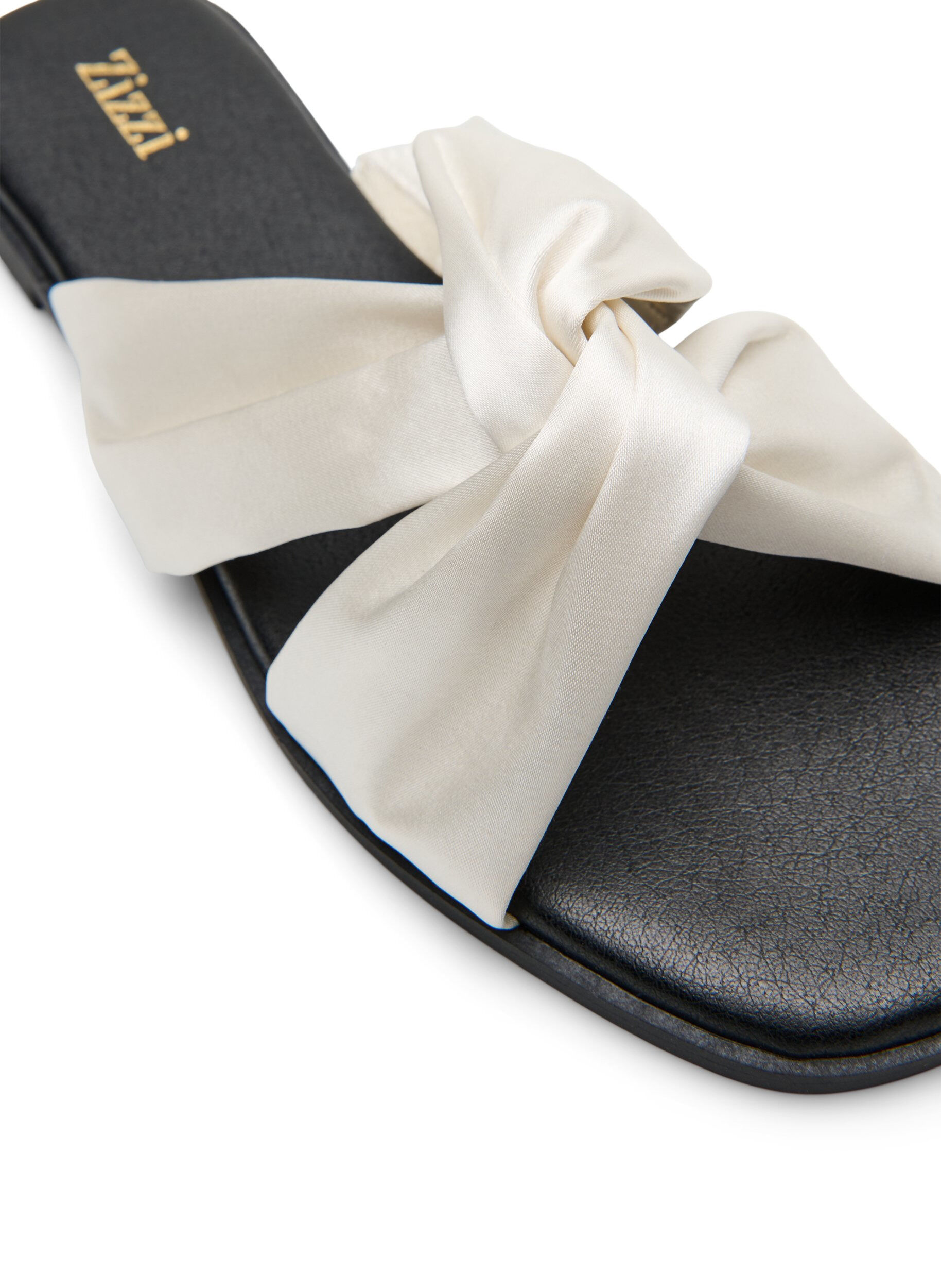 Zizzifashion Flat sandals with crossed satin straps, Vanilla, Packshot image number 3
