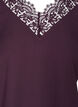 Solid-coloured 3/4 sleeve blouse with lace, Plum Perfect, Packshot image number 2