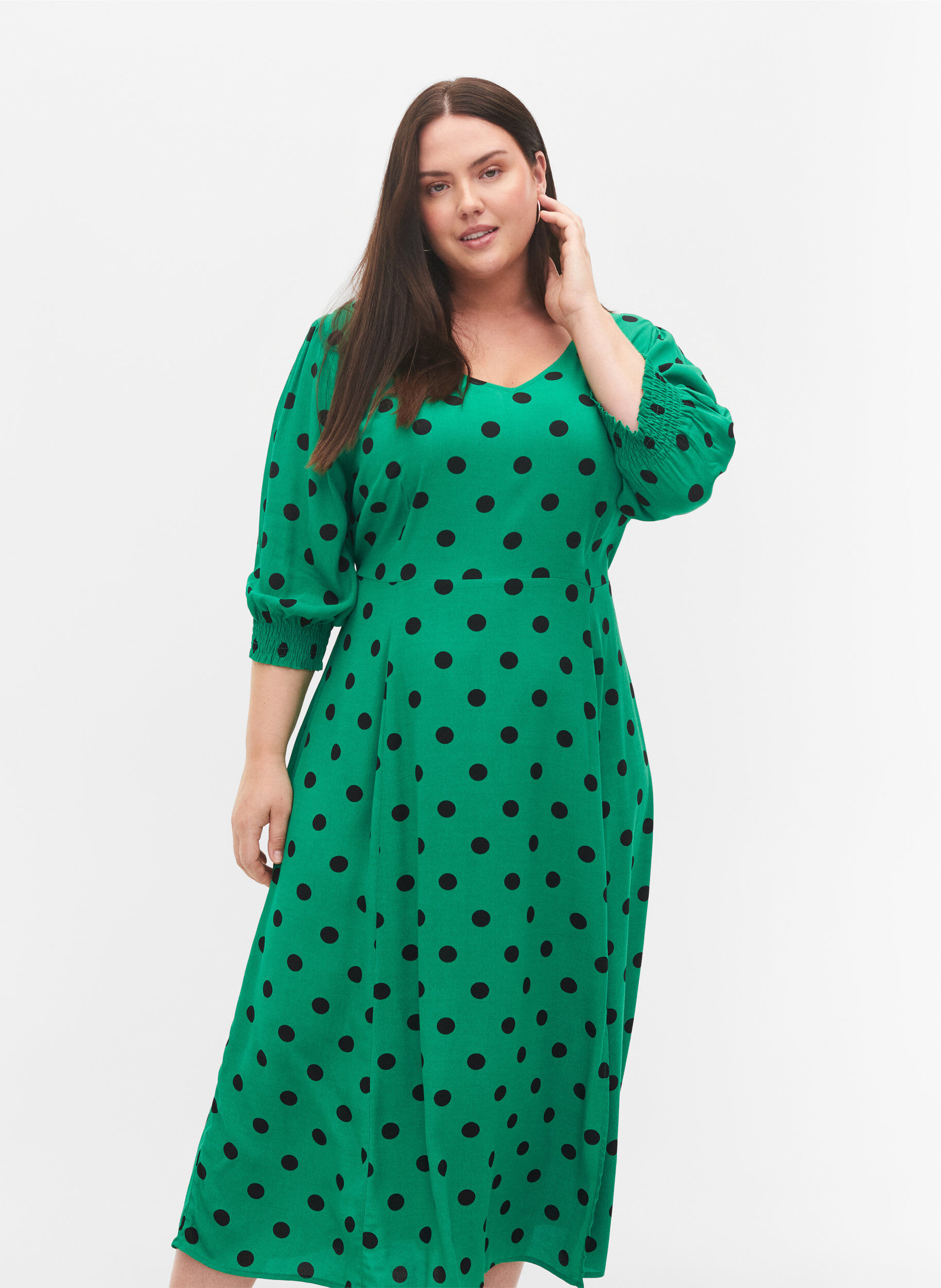Zizzifashion Polka dot viscose midi dress, Jolly Green Dot AOP, Model image number 2
